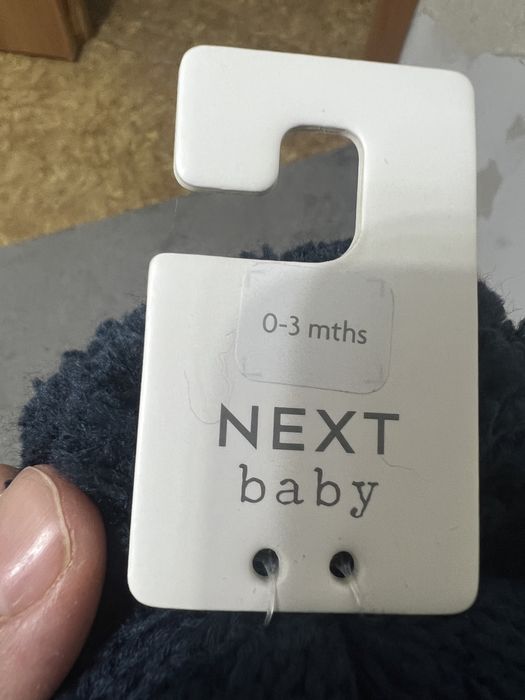 Детская весенняя шапка