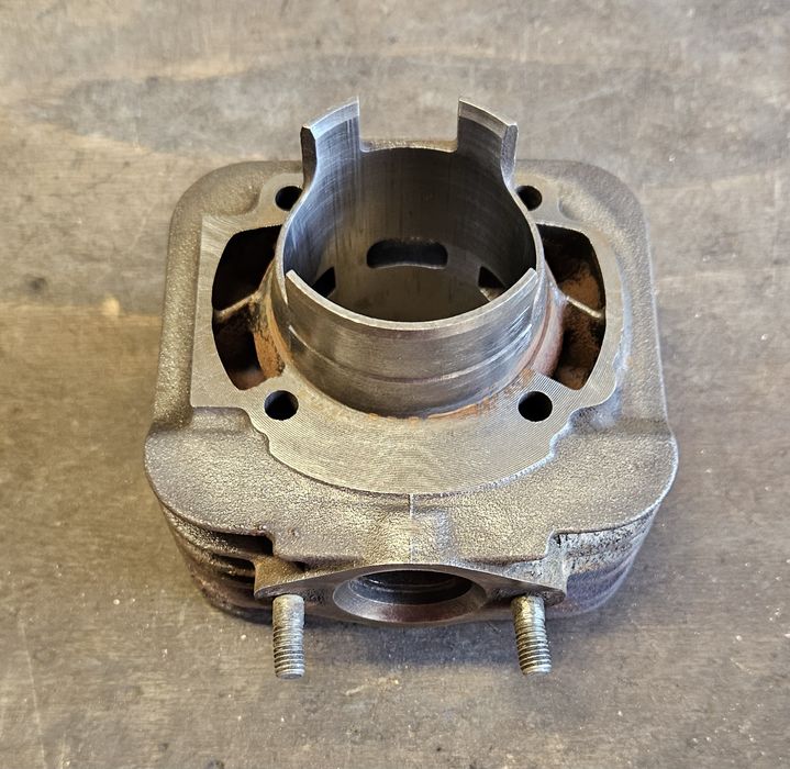 Set cilindru,chiuloasa pollini 70cc