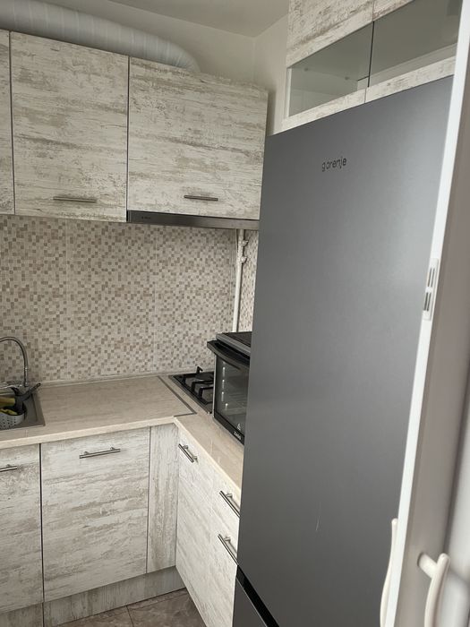 Garsoniera zona Grivitei