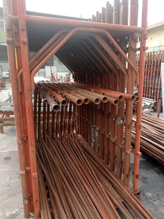 Фасадно скеле италианско рамково оригинално