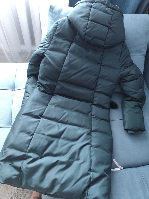 Продам зимний пуховик