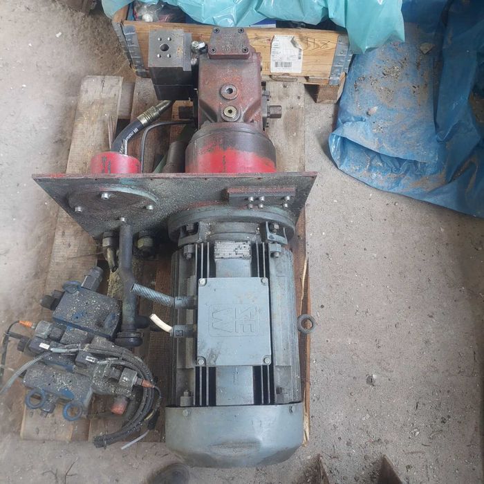 Pompa hidraulica cu motor 22 kw,  presiune 400 BAR