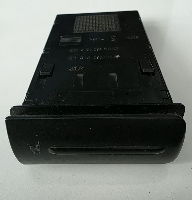 Оригинална Поставка за чаши Сеат Леон/Толедо