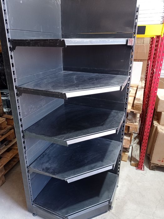 Стелажи Tegometal за магазини