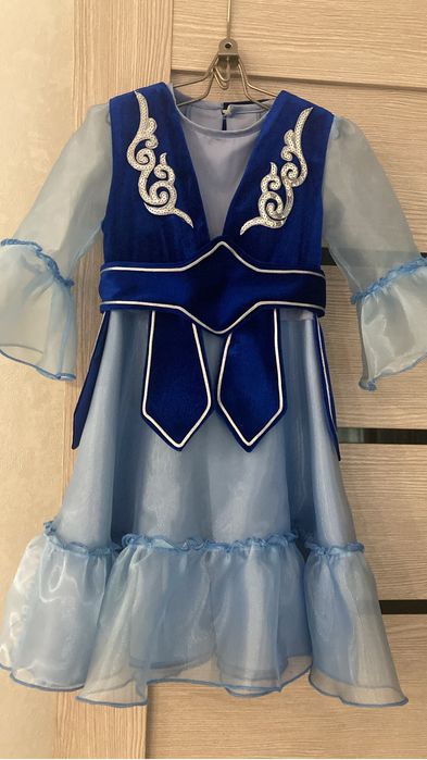 Ұлттық нақыштағы көйлек