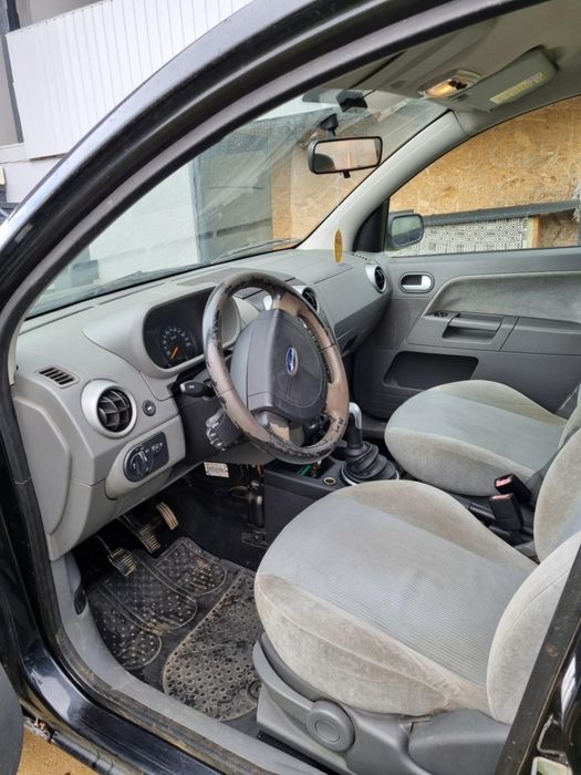 Ford Fusion 2002