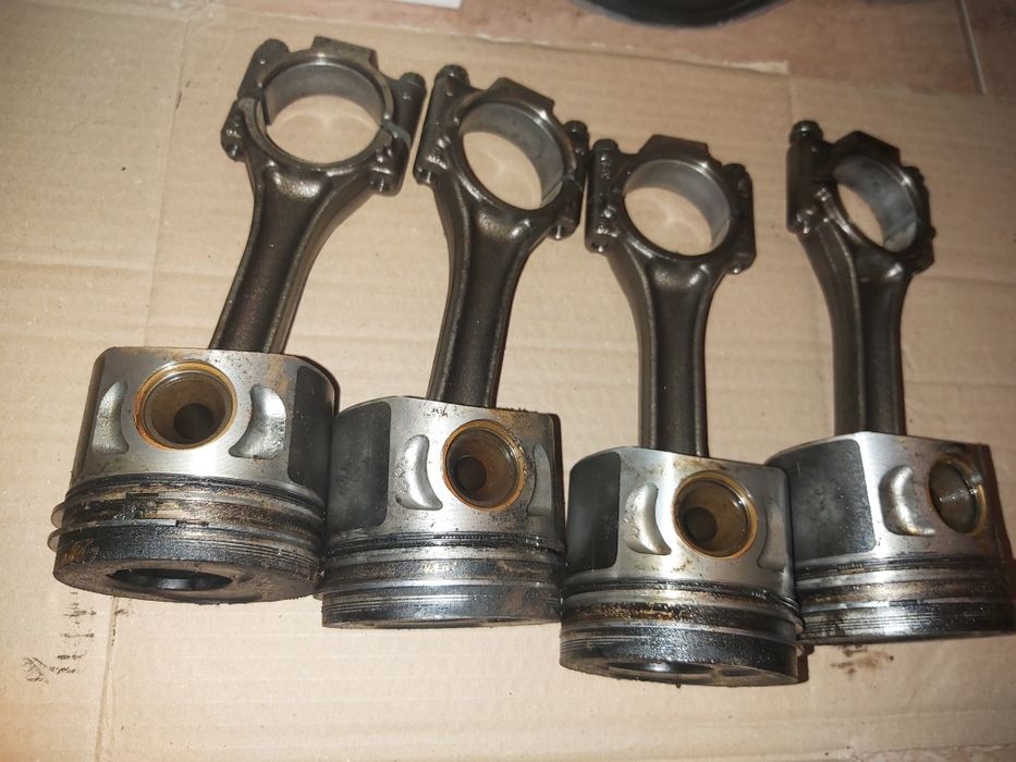 Vand pistoane De A4 b5 1.9 ATJ 2001