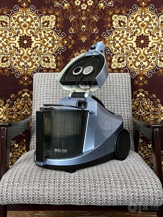 Пылесос Hansa HVC-519W
