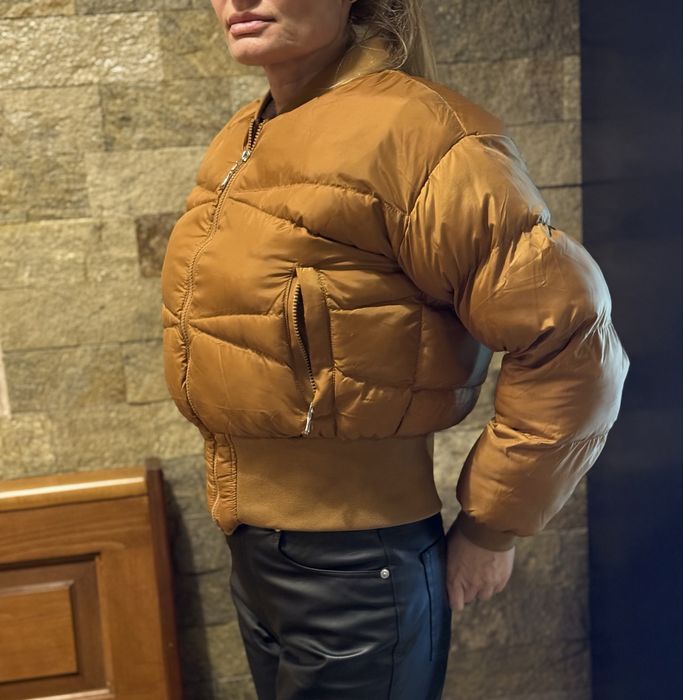 Дамско яке Pause