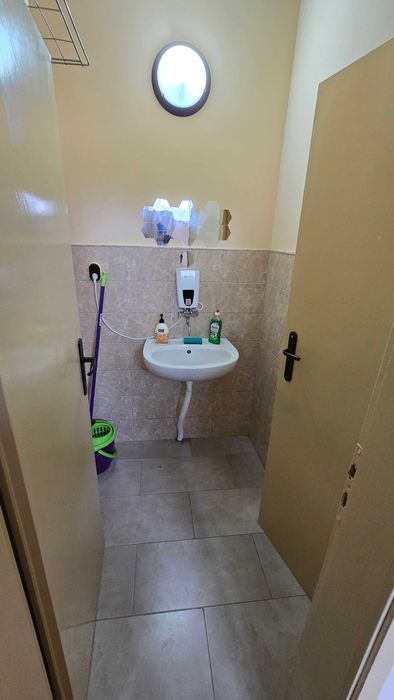 Дава се под наем Магазин в Русе, Ялта - 30 кв.м за 159.12 € - Снимка #3