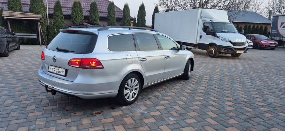 VOLKSWAGEN Passat 2012 — imagine 3