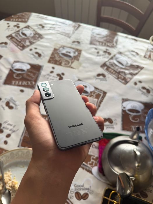 Samsung s22 5G обмен хлам не предлагать