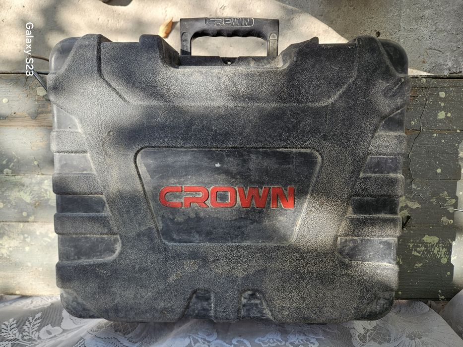 Перфоратор CROWN