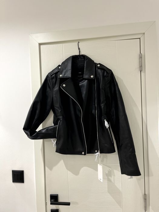 Кожено яке Манго - Mango