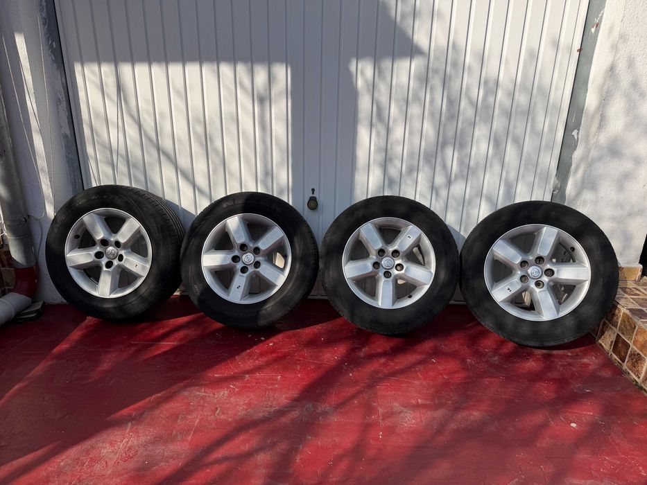 Toyota RAV4 2005 - 2.0 VVT-i, benzina+GPL,4x4, intretinuta, proprietar