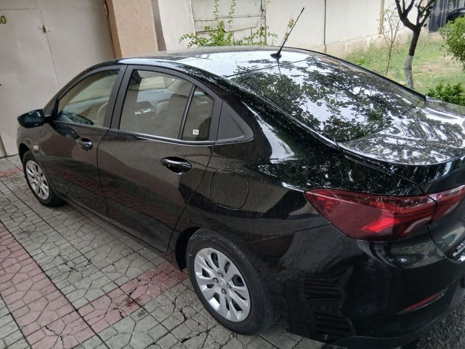 Onix sotiladi……..