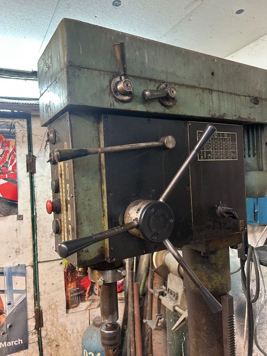 Продавам струг СУ500.