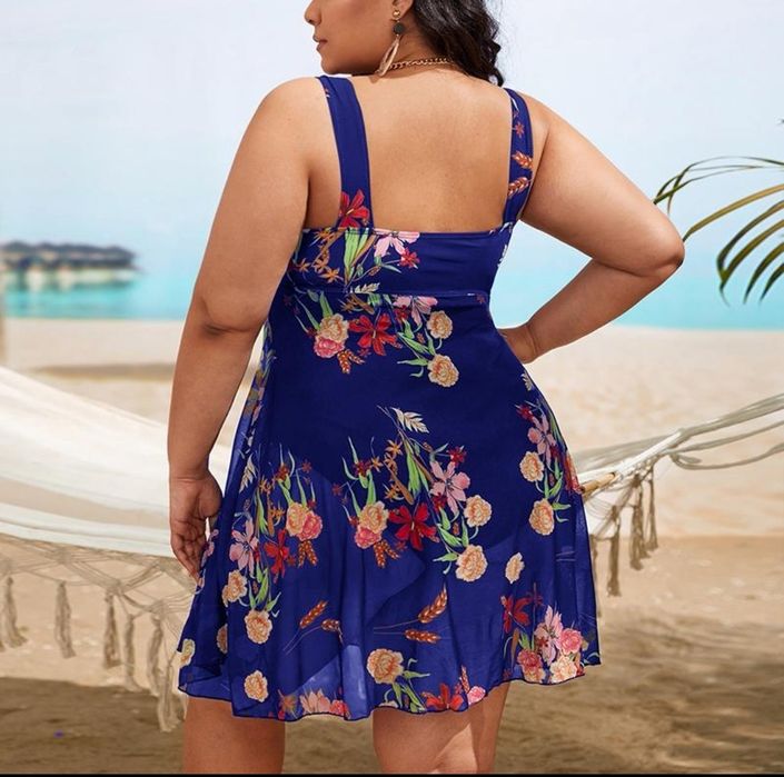 Продам женские купальники