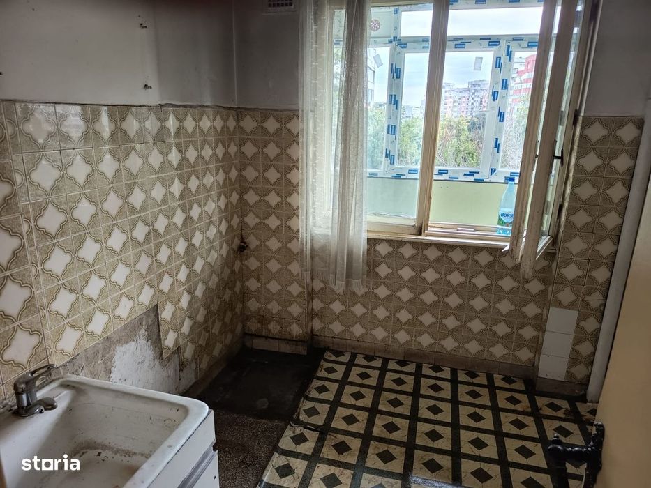 Apartament 2 Camere,Iancului,Metrou,bl.reabilitat,et.5/9,geam la baie