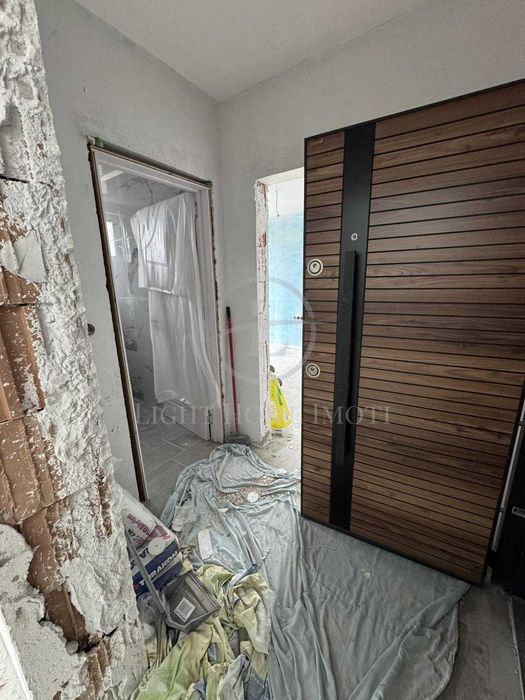 Реф. 3705 Двустаен Обзаведен Луксозна Сграда / Остромила