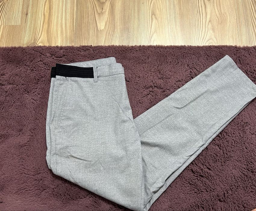 Pantaloni stofa Zara