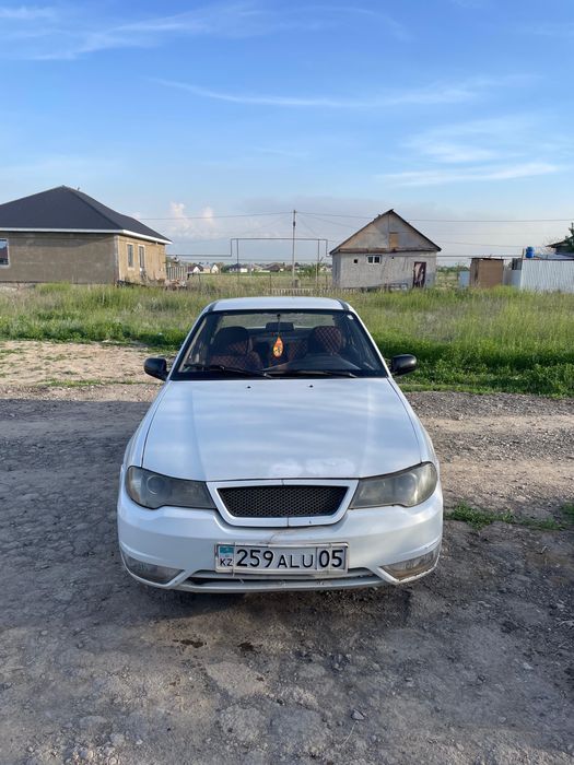 Продам Nexia 2 2010