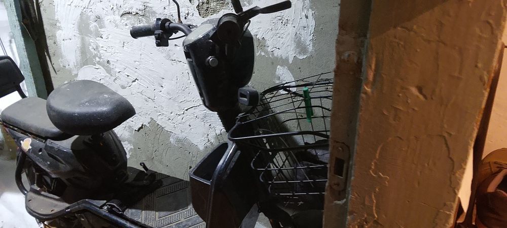 Электро скутер .