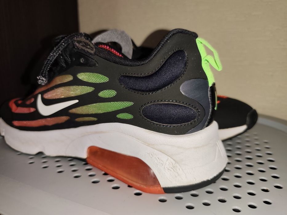 Маратонки Nike Air Max Exosense SE 45.5
