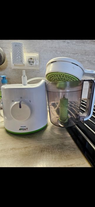 Комбиниран уред за готвене на пара и блендер Philips Avent