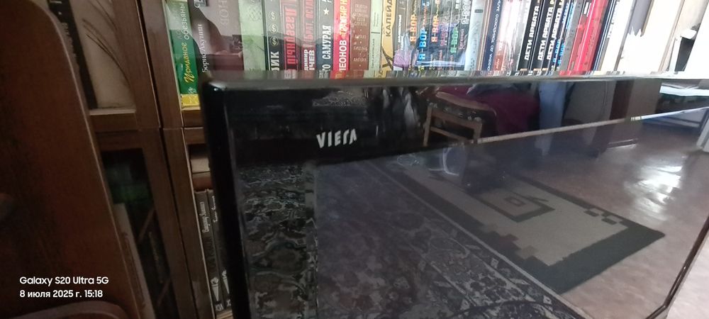 Широкоформатный плазменный телевизор Panasonic 42" диагональ