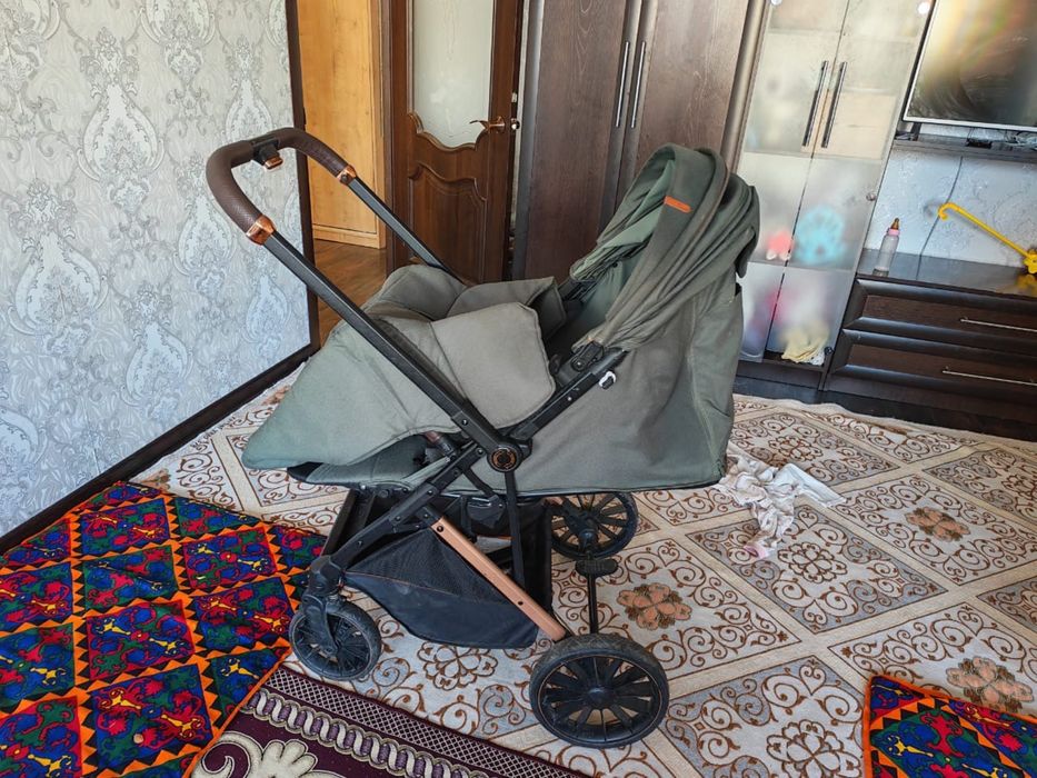 Продам коляска 35000