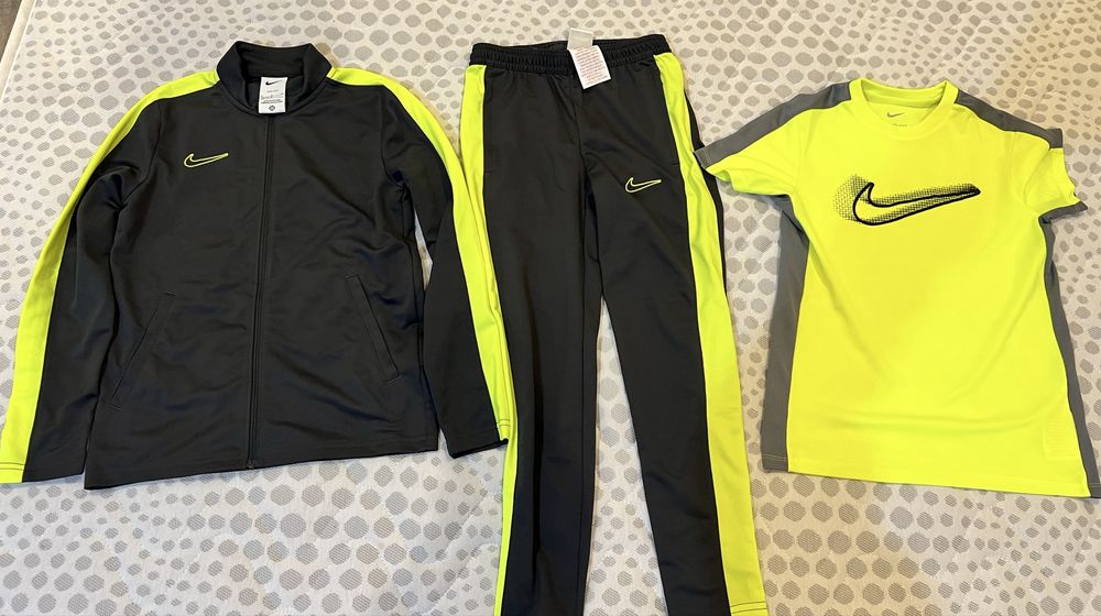 Детски оригинален екип Nike