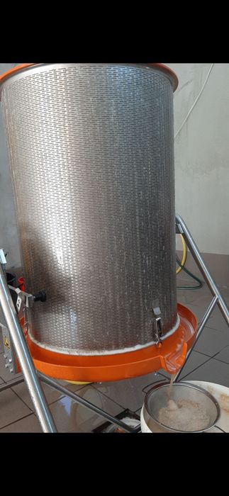 Suc de mere 100% natural, pasteurizat 3l/20ron, fără conservanti. ,