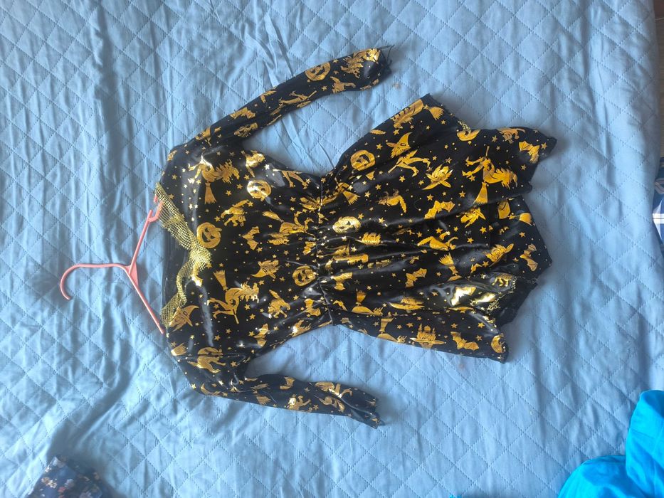 Продаю 15 штук одежды для девочки 6-10 лет