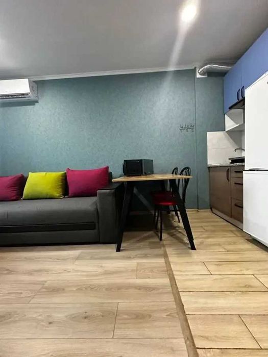 Дава се под наем Двустаен апартамент в София, Център - 55 кв.м за 387.6 € - Снимка #1