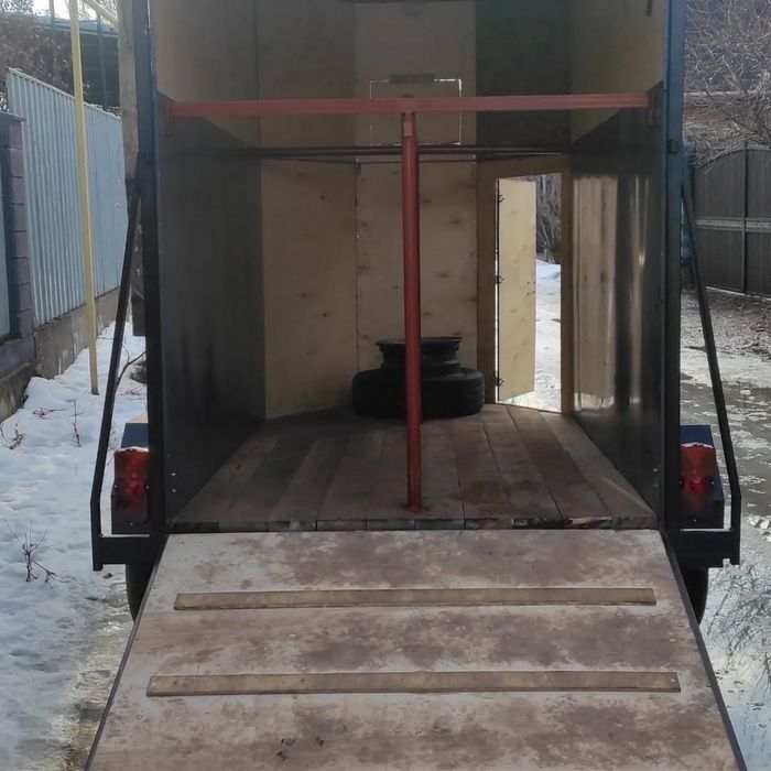 Коневоз/скотовоз/прицеп