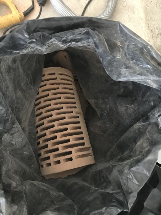 Carotare cu aspirare in beton si caramida