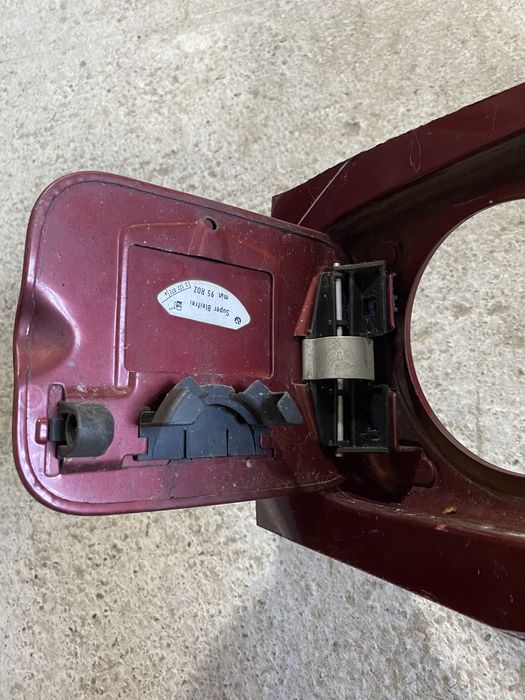 Лючек Бака BMW e34