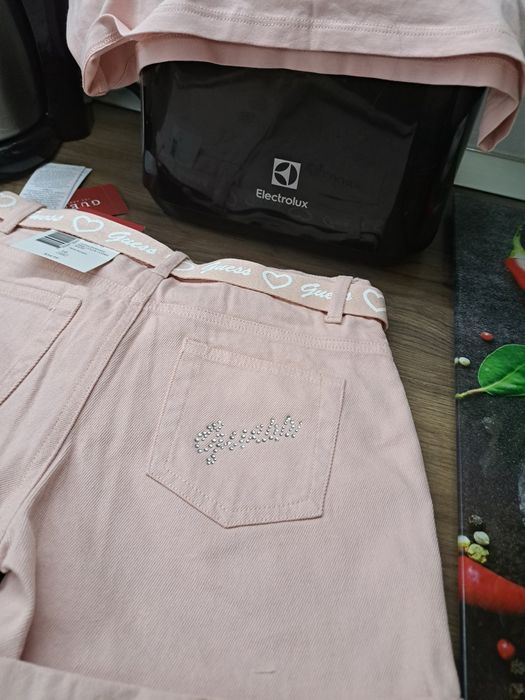 Set Guess pt 8-10 ani