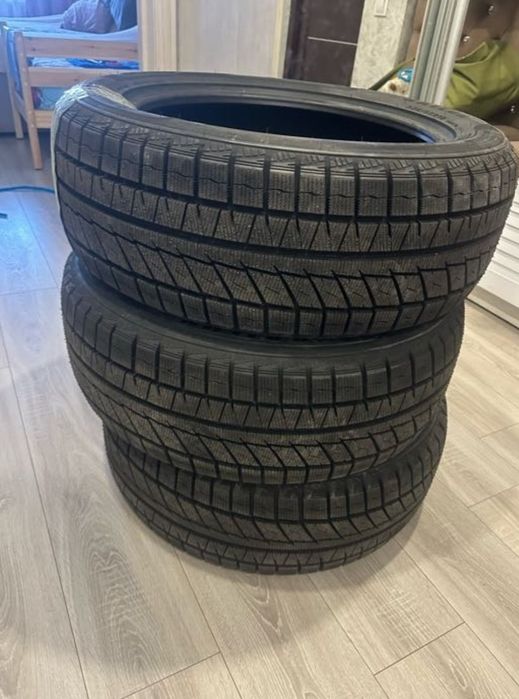 Продам шины зимние