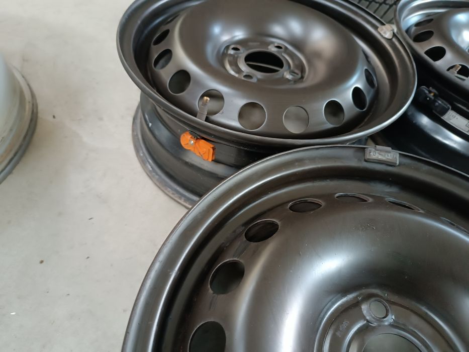 Jante otel 4x100 r15 Dacia Logan, Sandero,Lodgy, Renault Clio