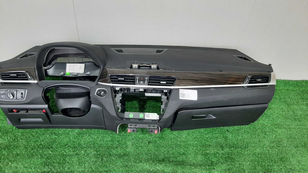 Plansa bord BMW X1 F48