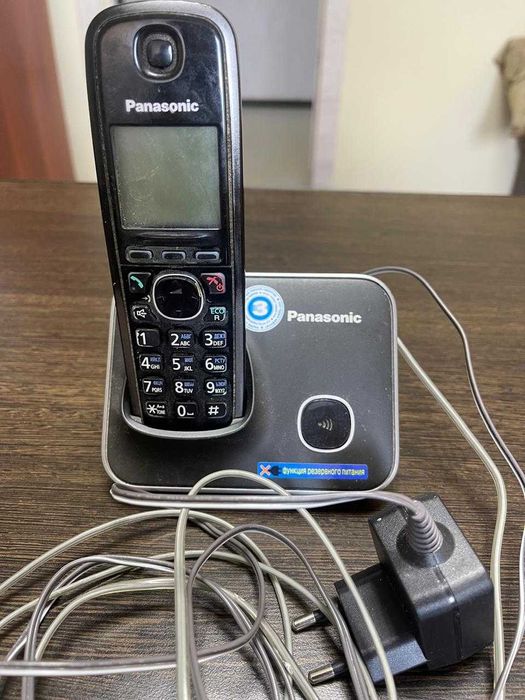 телефоны Panasonic (трубка и проводной)