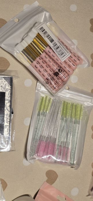 Produse pentru gene false