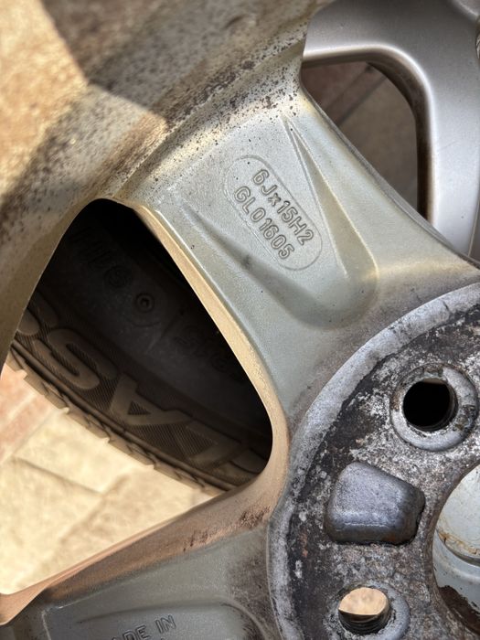 Нови летни гуми с алуминиеви джанти 4бр.195/65R15,Mazda,Мазда
