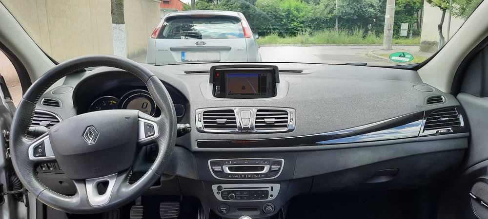 Vand Renault Megan 3 2012 1.5 dCi 110 CP