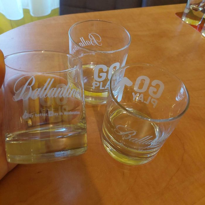 pahar marca Gosser,Ballantines,Chivas,Grants