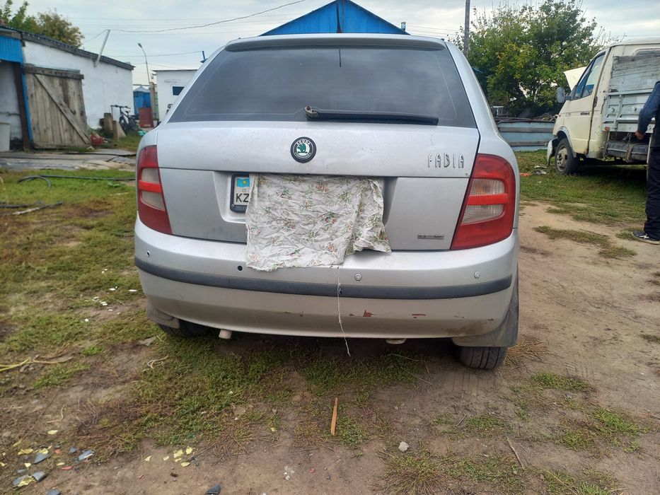 Продам шкода фабиа.2002 года