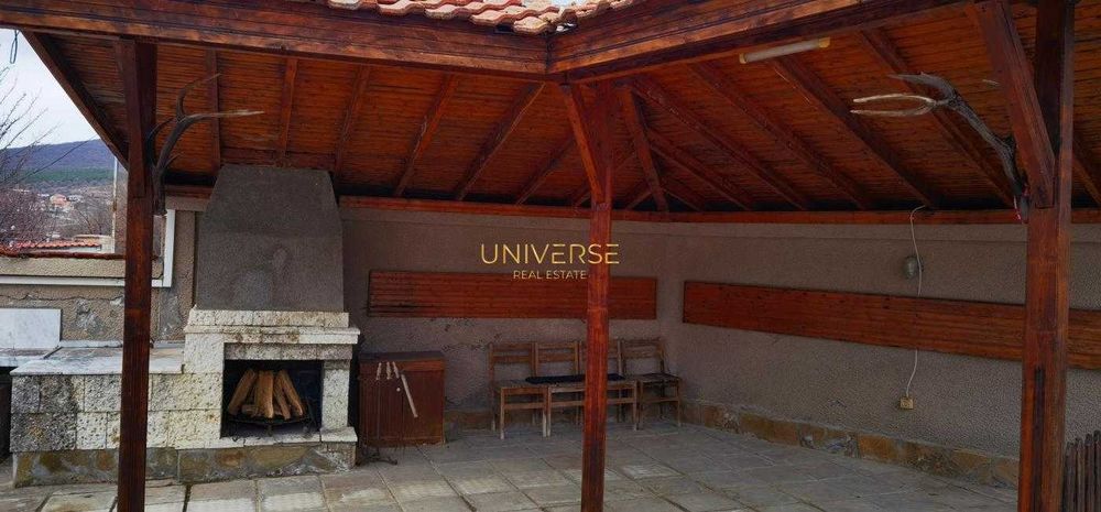 Къща за продажба в Кошарица #6270