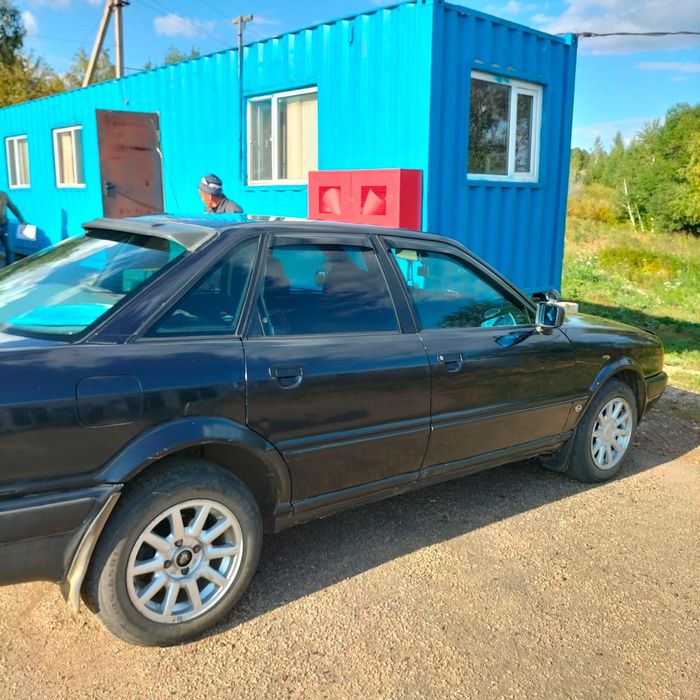 Продам ауди б4 1993 объем 2